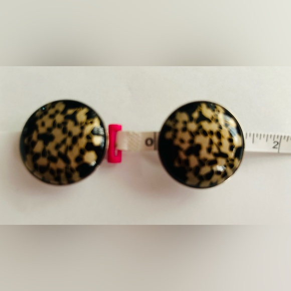 Black Enamel Round Pierced Earring Diameter Silver Enamel with Gold Enamel - Picture 3 of 10